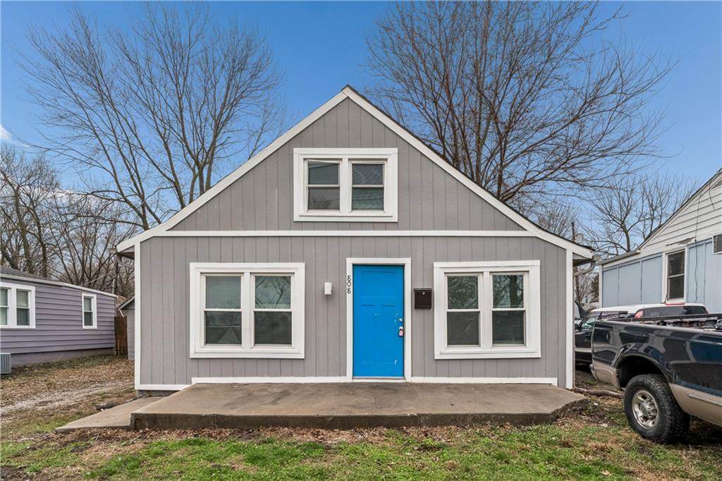 808 Savage Street - Photo 1