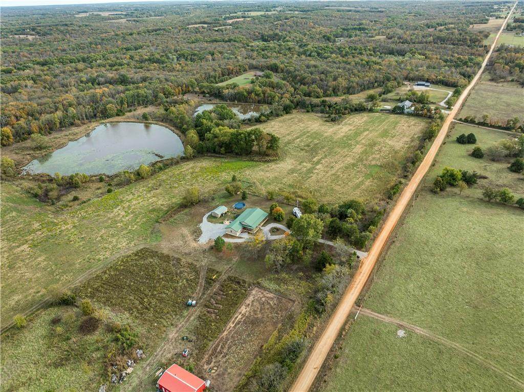 22507 2325 Road - Photo 1