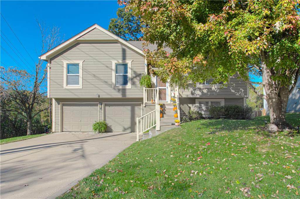 7132 Hickory Street - Photo 1