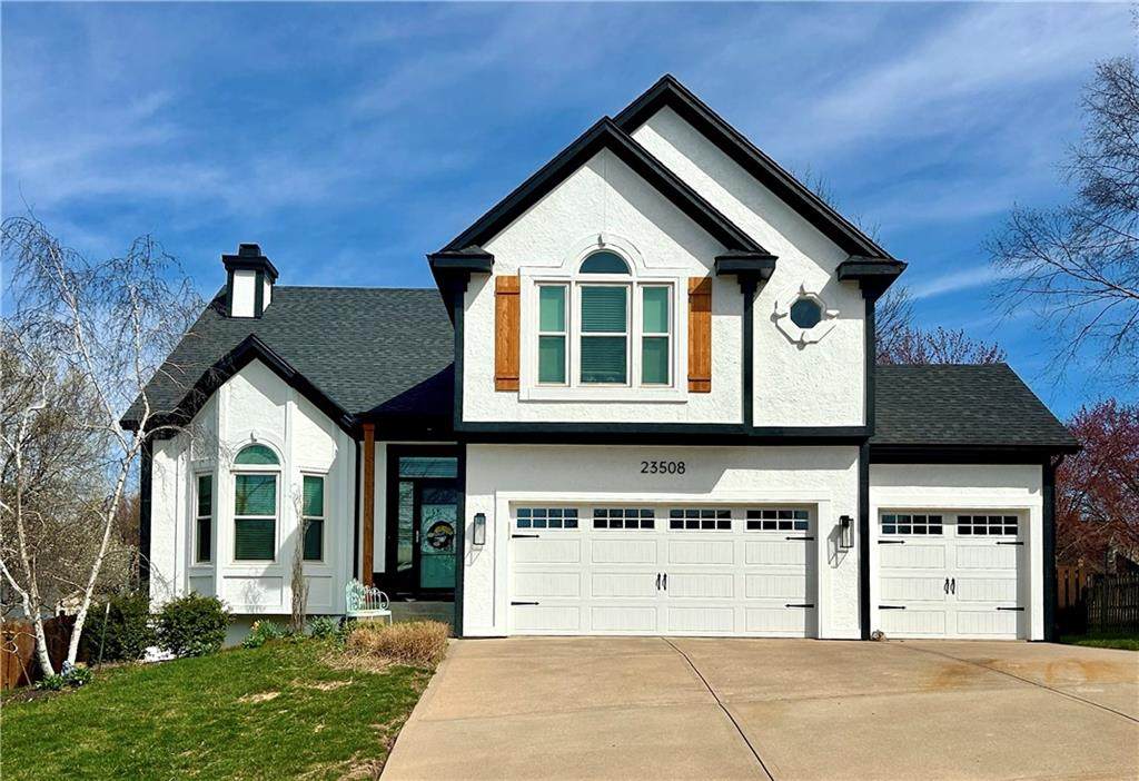 23508 46th Street - Photo 1