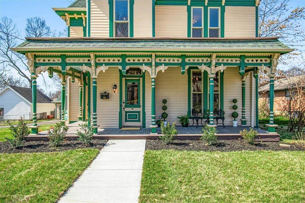 722 Main Street - Photo 1