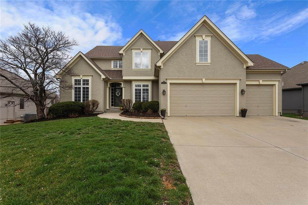 26032 150th Street - Photo 1