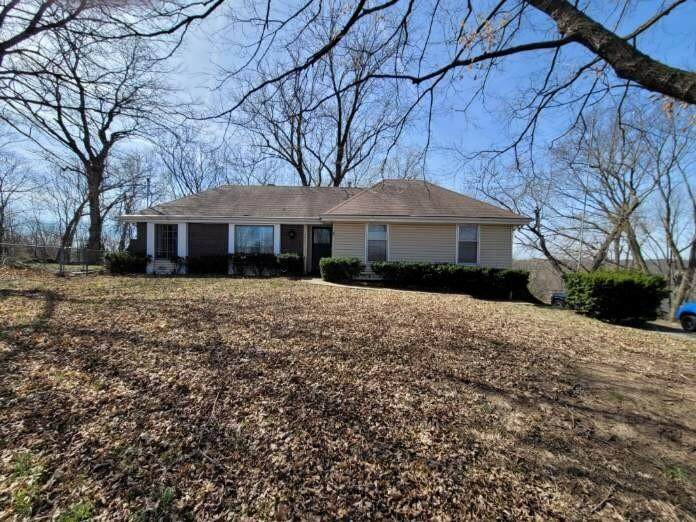 10407 Crooked Road - Photo 1