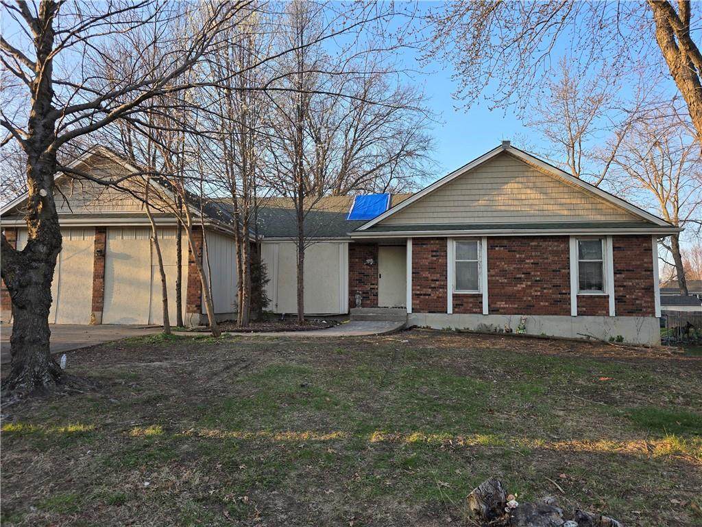 1206 Lucy Webb Road - Photo 1