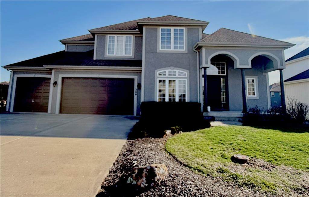 300 Eagles Ridge Drive - Photo 1