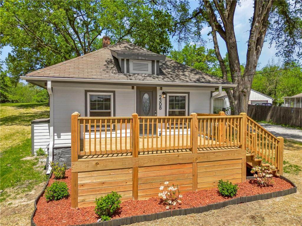 2308 53rd Terrace - Photo 1