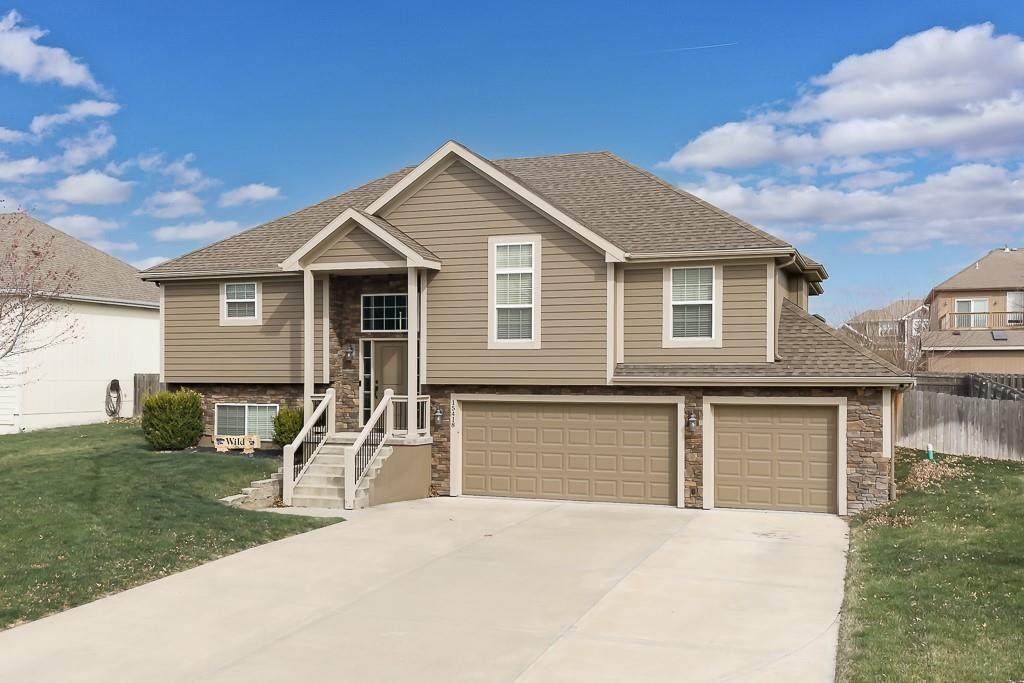 15418 Meyer Drive - Photo 1