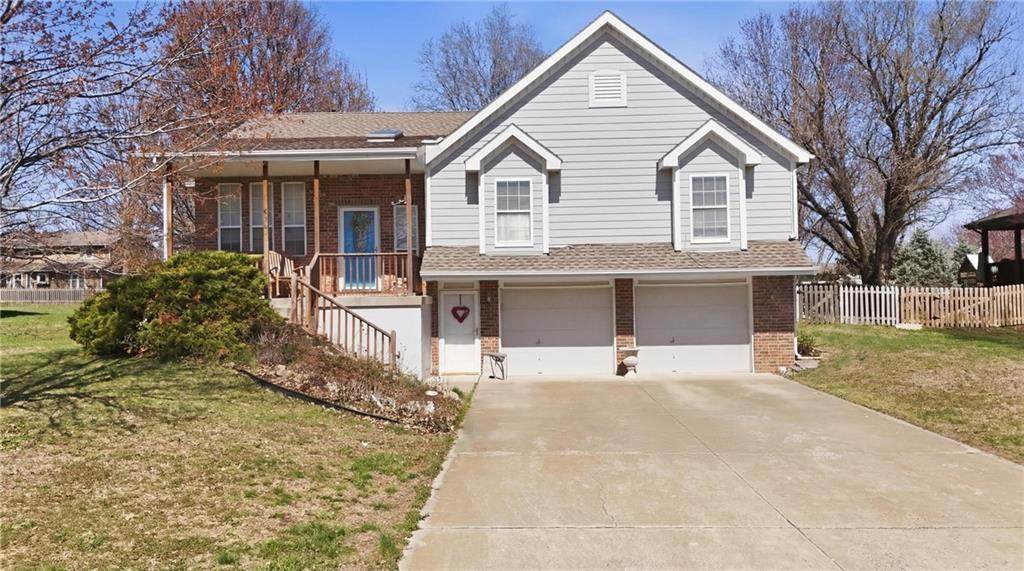 220 Seaside Sparrow Street - Photo 1