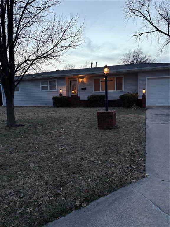 719 Larson Avenue - Photo 1