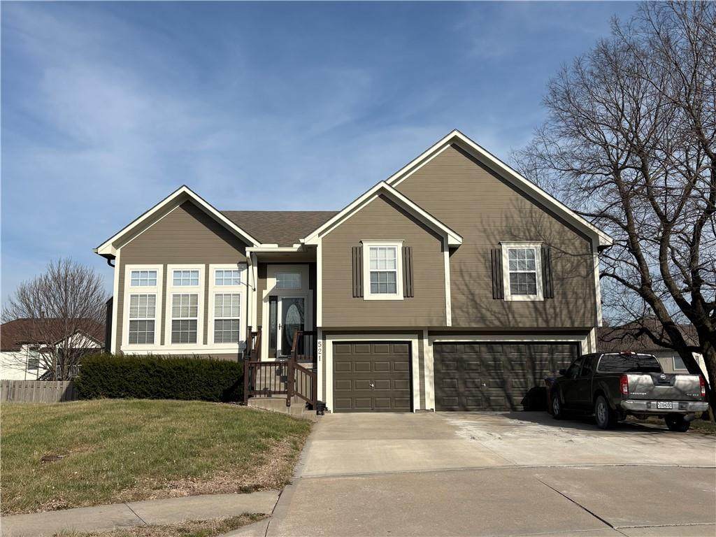 521 Cedar Falls Court - Photo 1