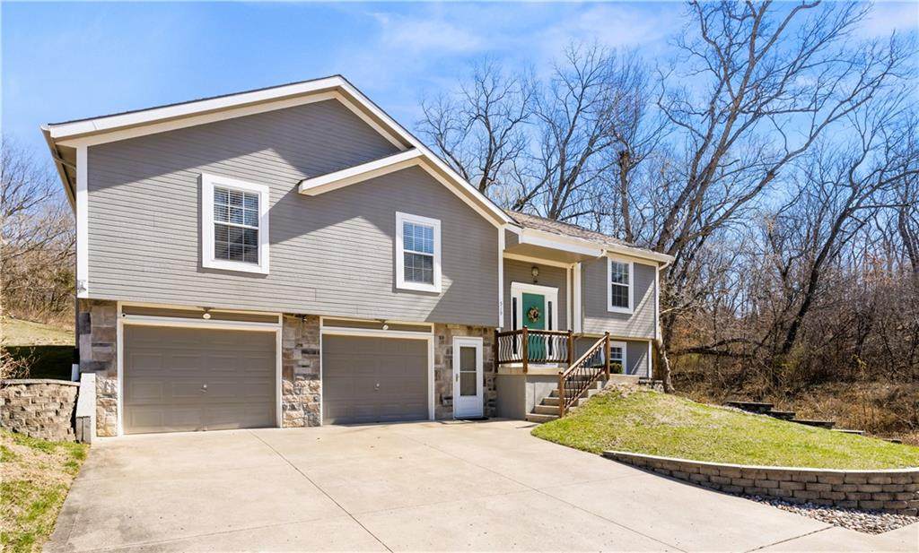 519 Kindred Drive - Photo 1