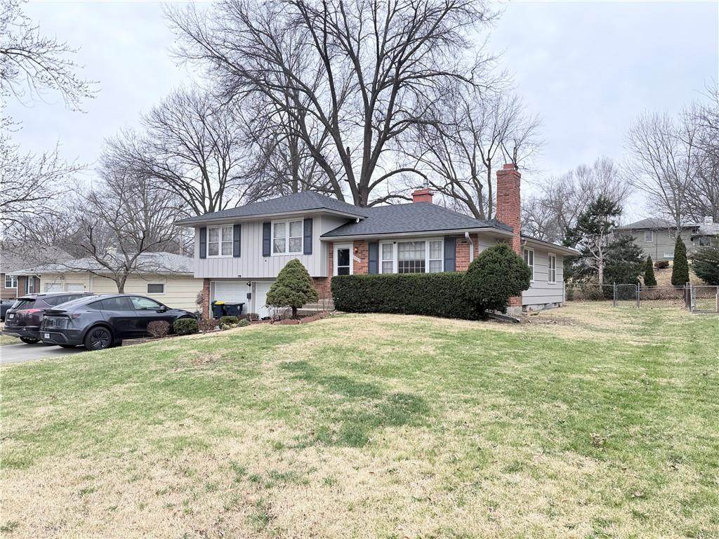 4942 College Avenue - Photo 1