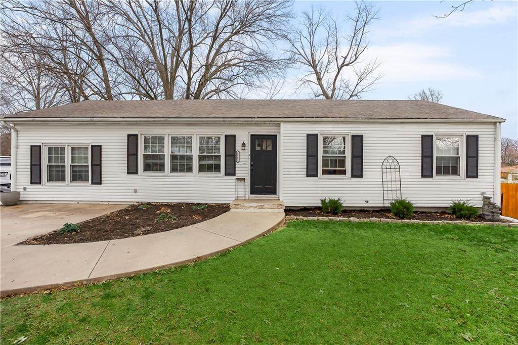 5113 Wayne Avenue - Photo 1