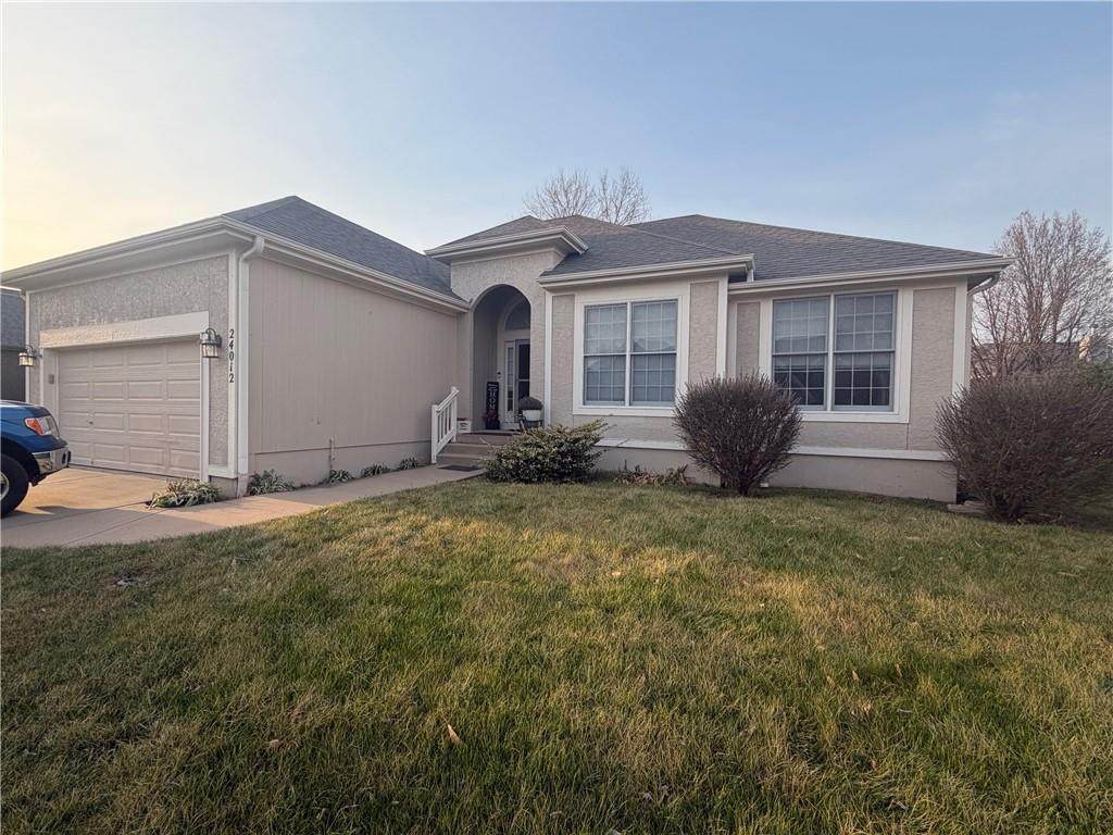 24012 Augusta Court - Photo 1