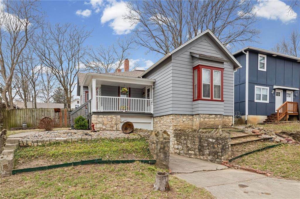 1434 6th Avenue - Photo 1