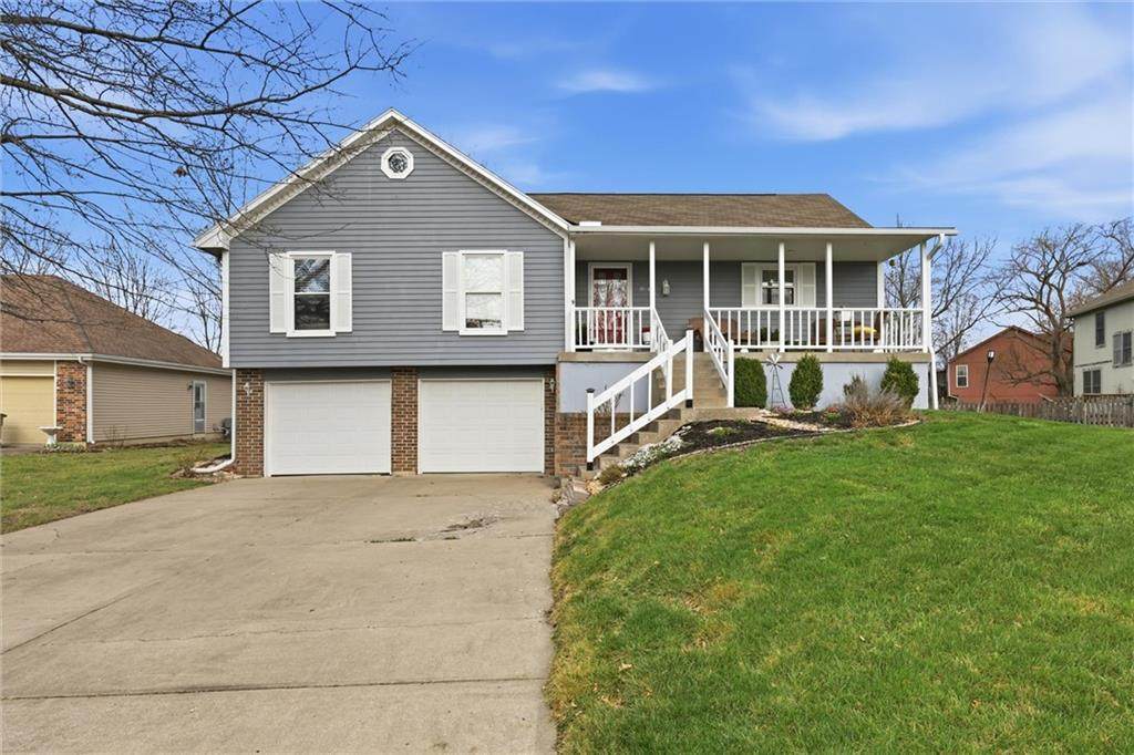 814 Park Drive - Photo 1