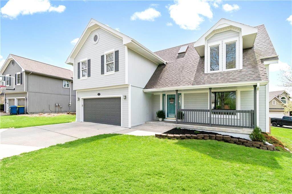 1201 Aspen Drive - Photo 1