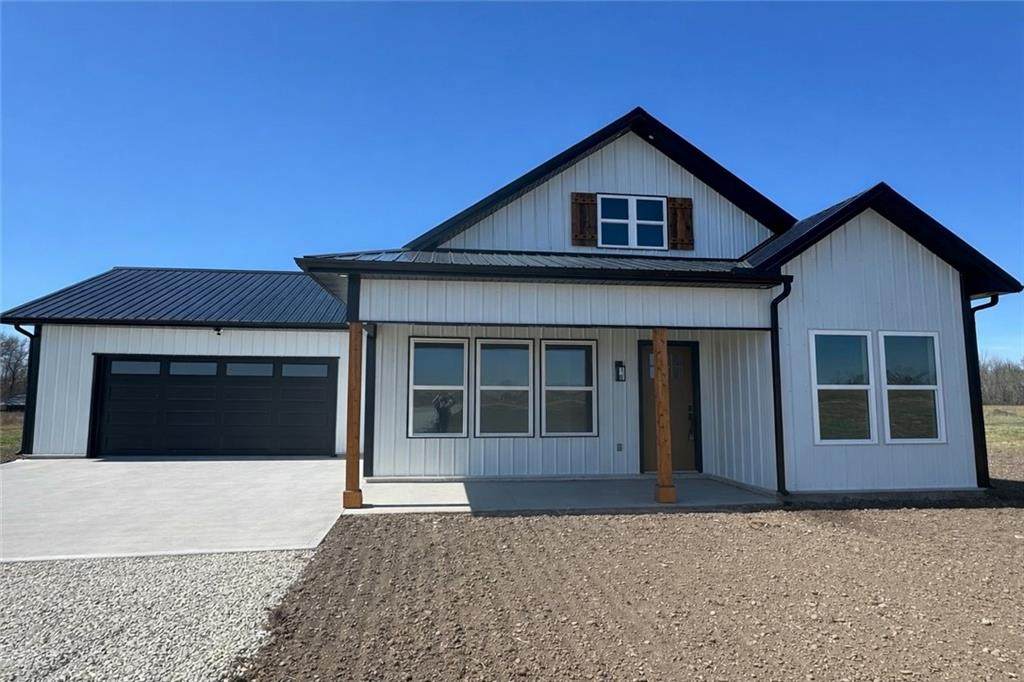 4803 Dd Highway - Photo 1