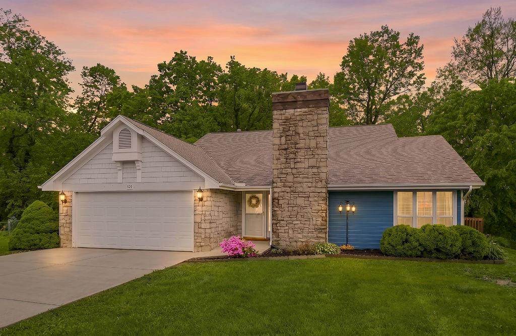 525 Dyer Street - Photo 1