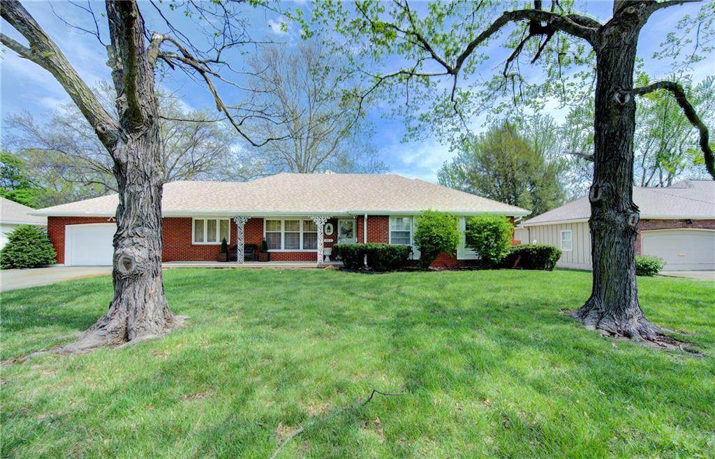 6617 Sterling Avenue - Photo 1