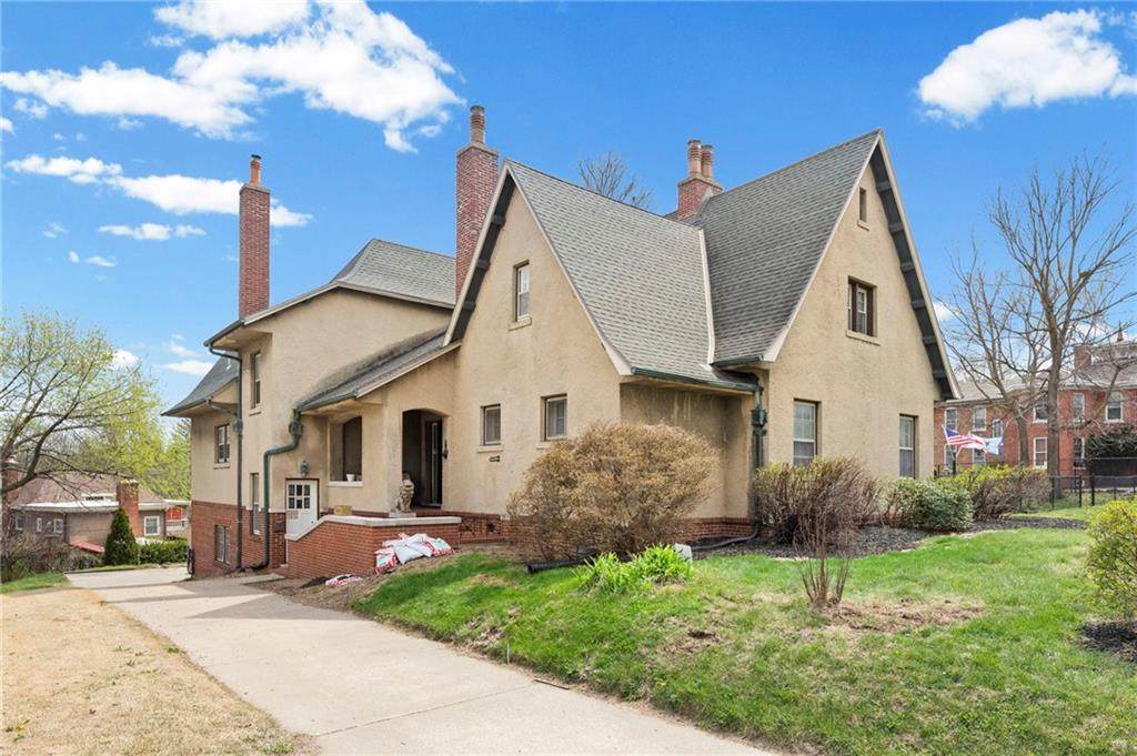 1307 Ashland Avenue - Photo 1