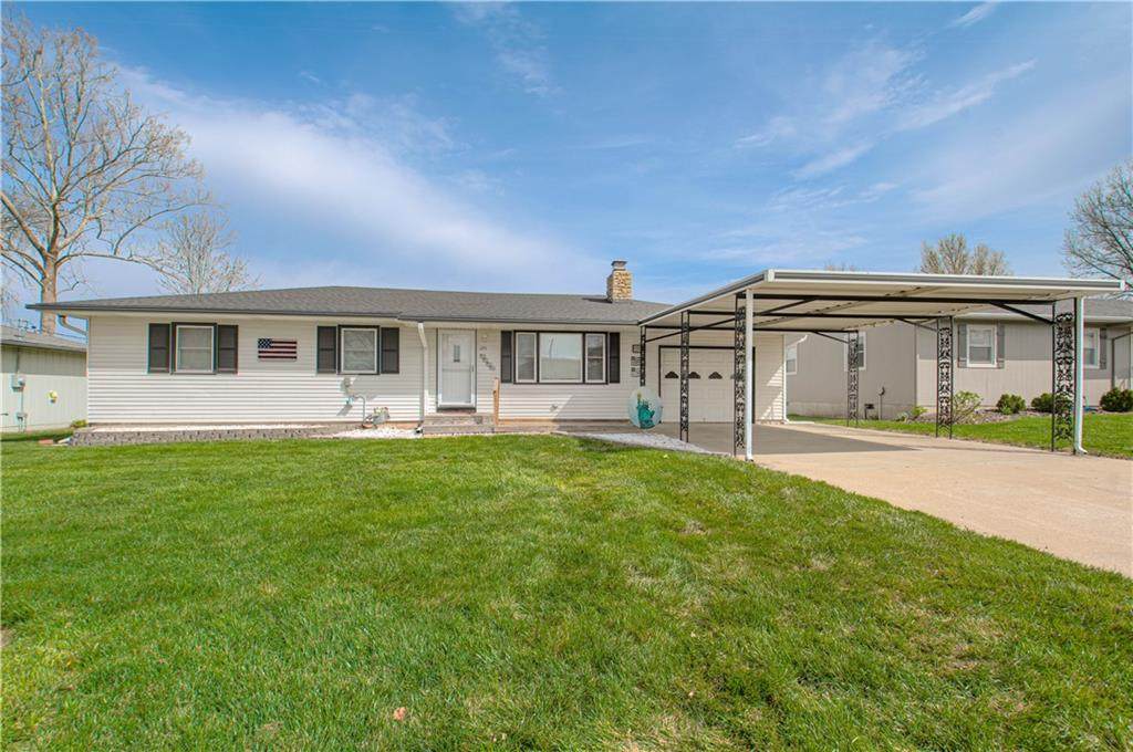 1214 Main Street - Photo 1
