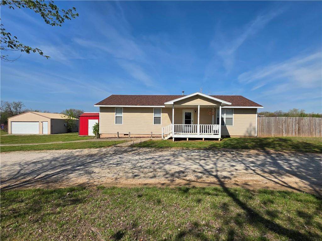 9676 501 Road - Photo 1