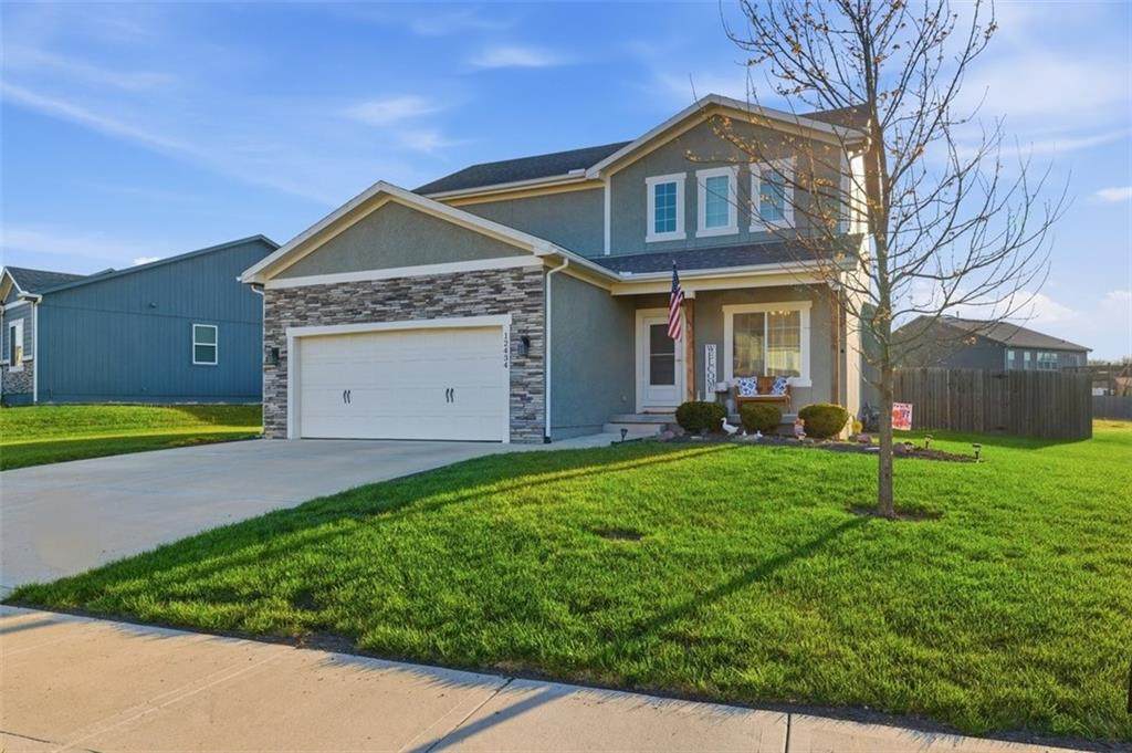 12434 Live Oak Circle - Photo 1