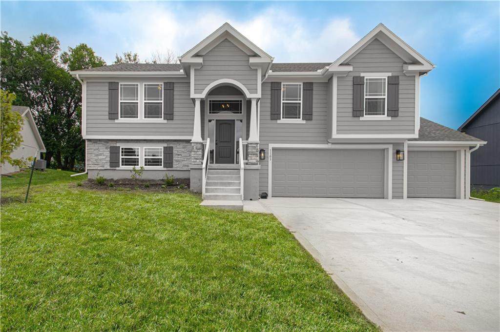10139 Poplar Avenue - Photo 1