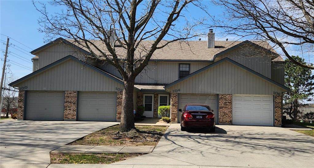 100-106 Greystone Drive - Photo 1