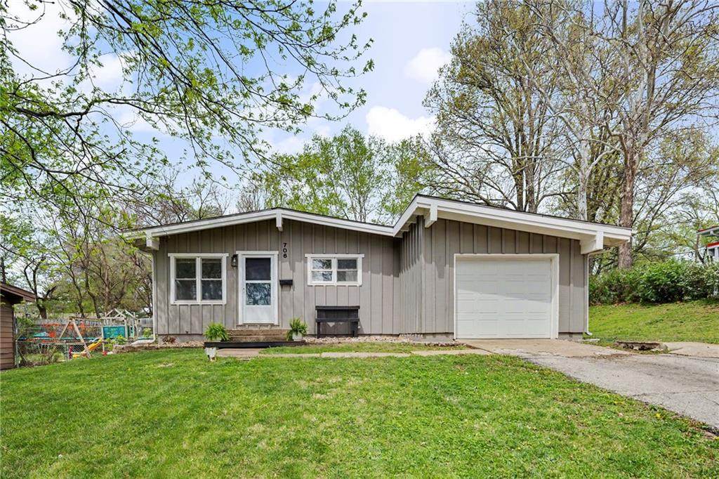706 Brown Street - Photo 1