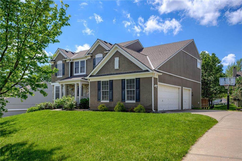 14608 Chadwick Street - Photo 1