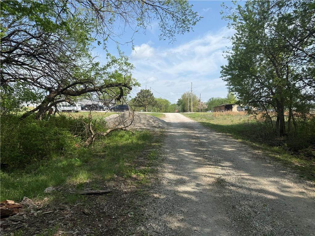17 Black Oak Drive - Photo 1