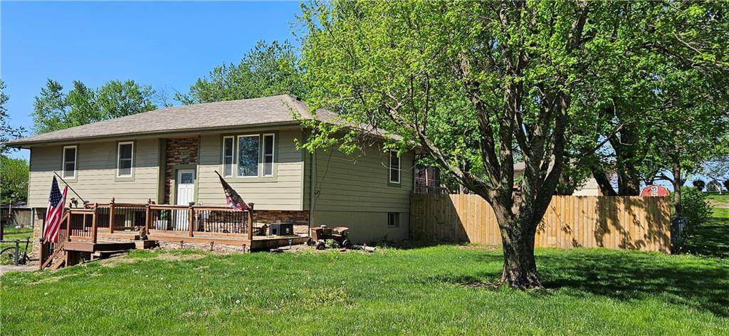 326 Gregory Drive - Photo 1
