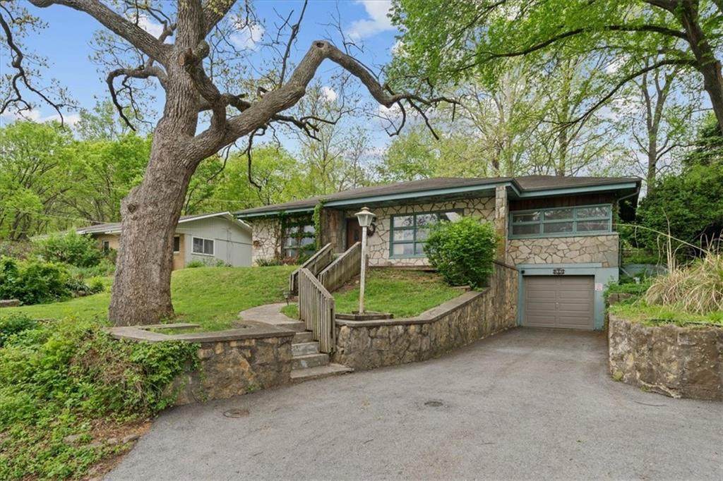 980 South Shore Drive - Photo 1