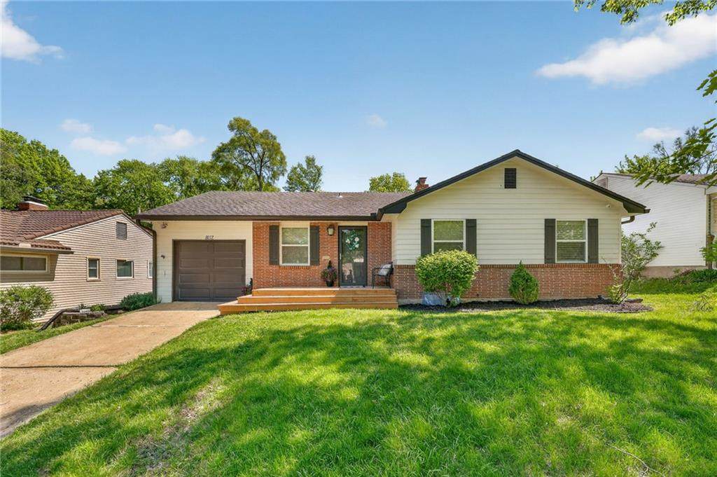 8117 Summit Street - Photo 1