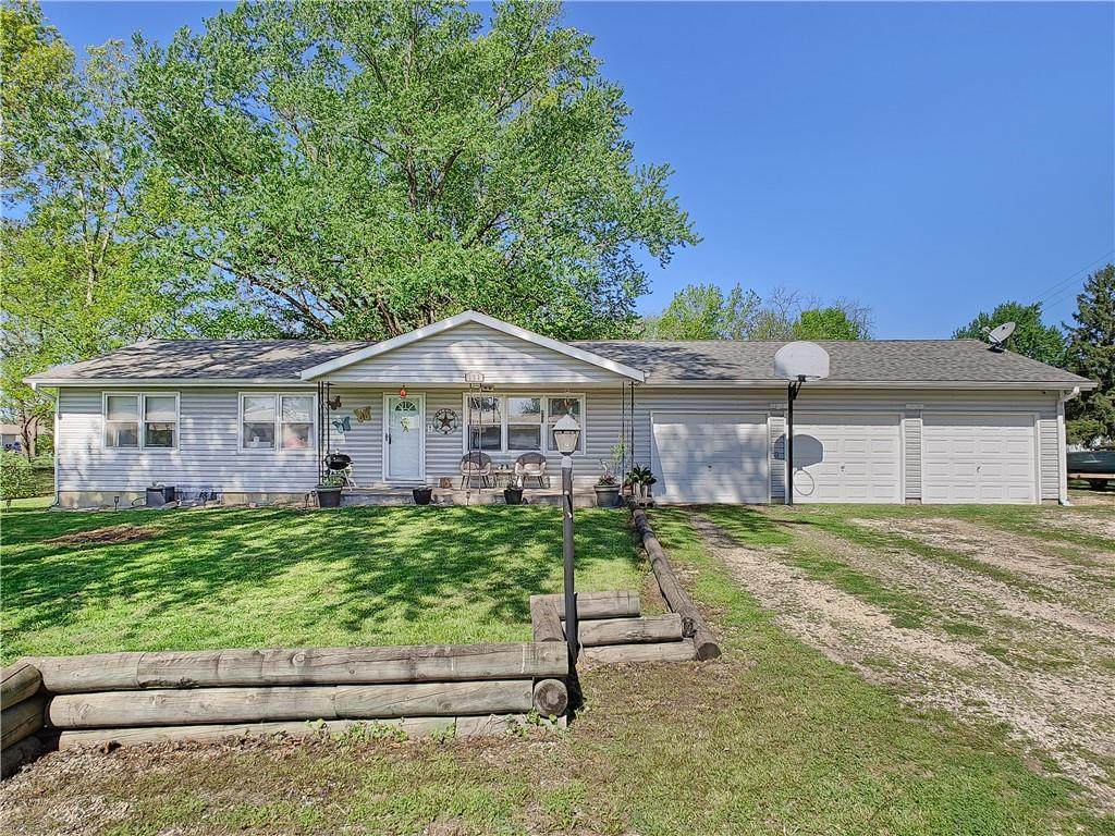 102 Walnut Court - Photo 1