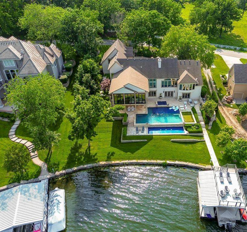 206 South Shore Drive - Photo 1