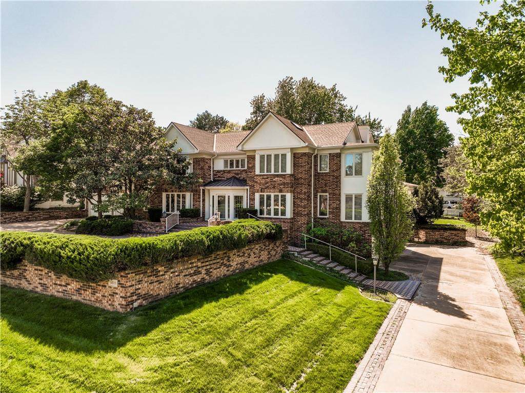 8616 Cedar Drive - Photo 1
