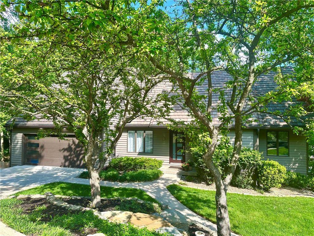 600 41st Street - Photo 1