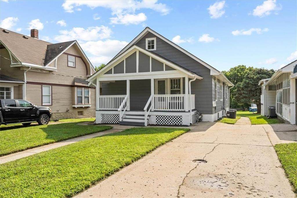 419 Main Street - Photo 1