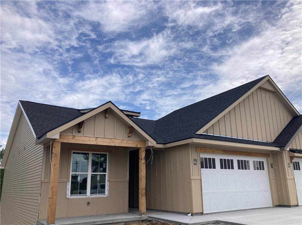1405 Country Court - Photo 1