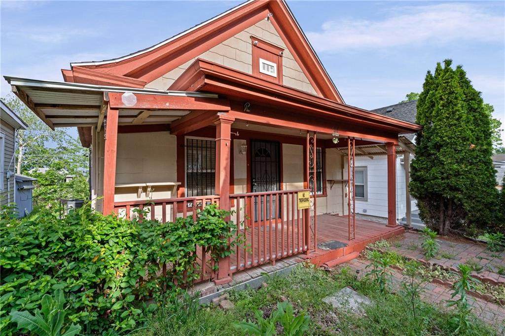 504 Wallace Avenue - Photo 1