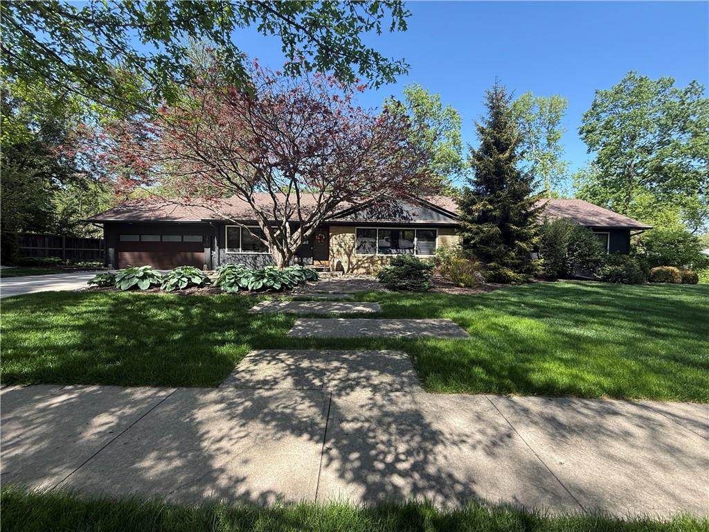 3810 65th Terrace - Photo 1