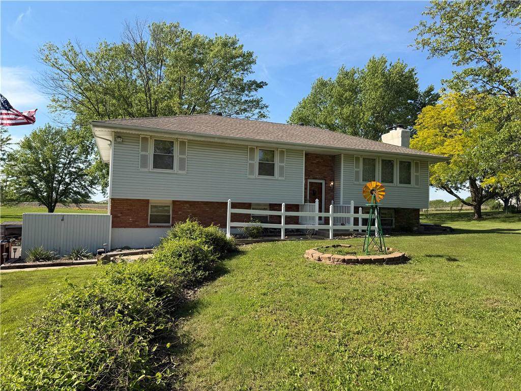 15332 Prairie View Road - Photo 1