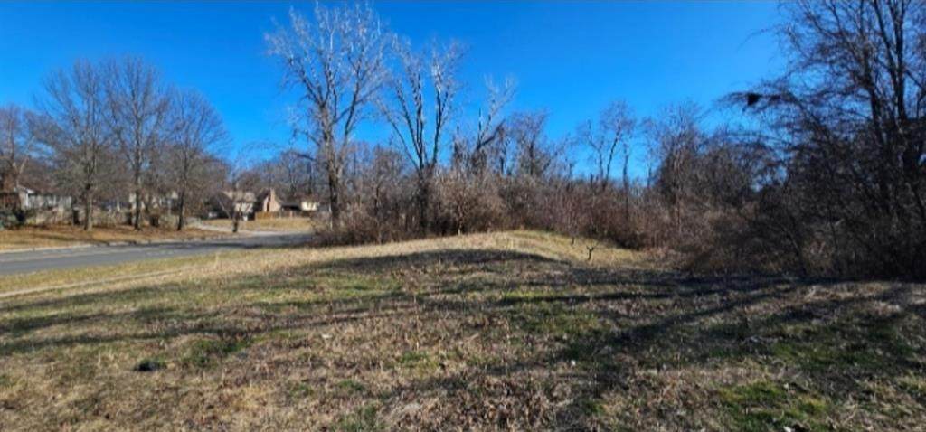 18729 13th Terrace Court - Photo 1