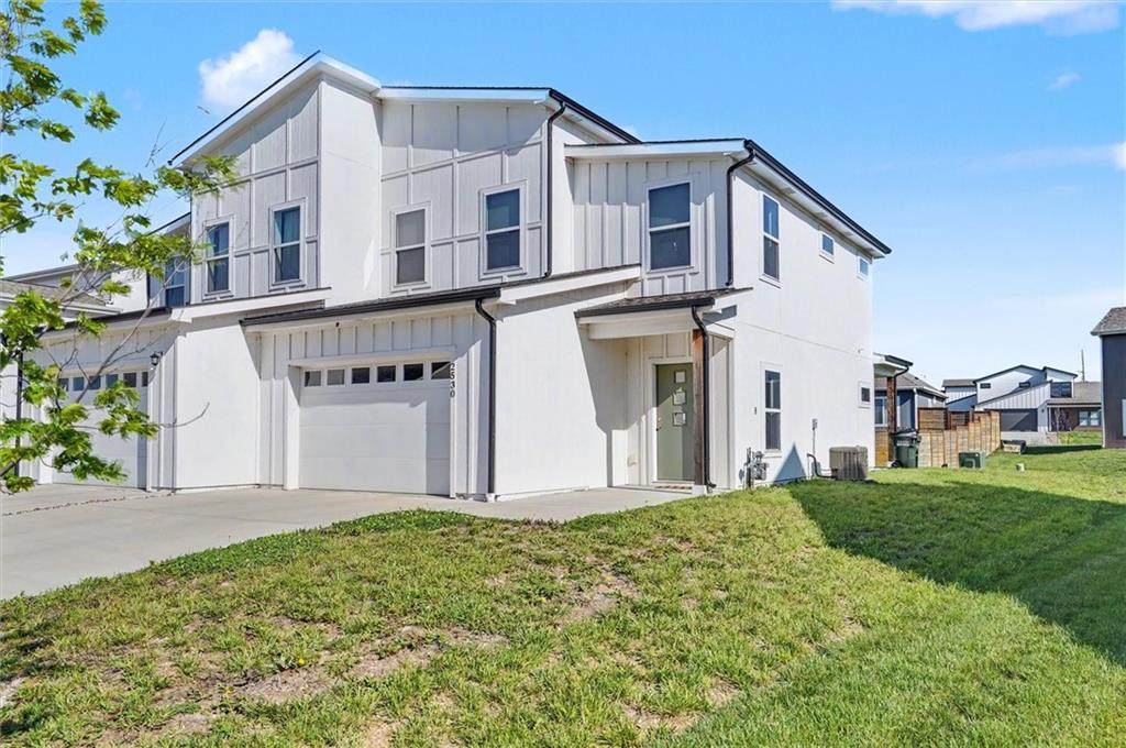 2530 Arlene Place - Photo 1