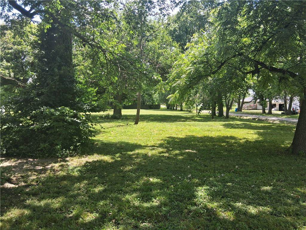 307 Jefferson Avenue - Photo 1