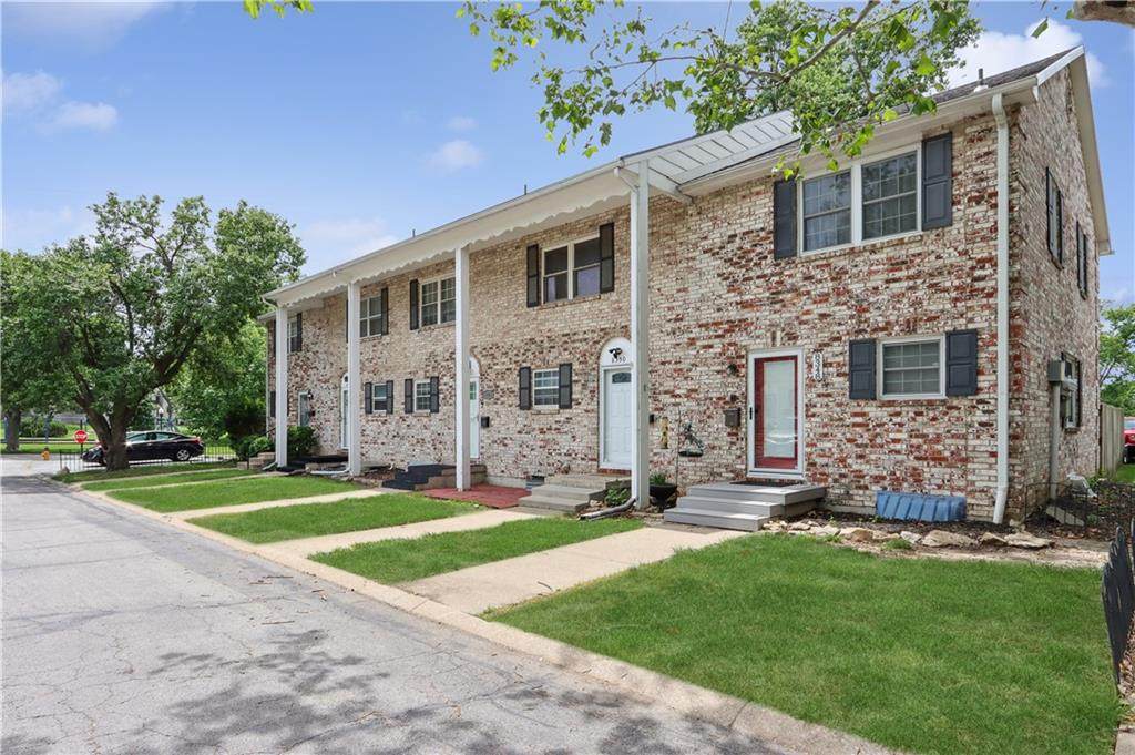 8350 Woodward Street - Photo 1