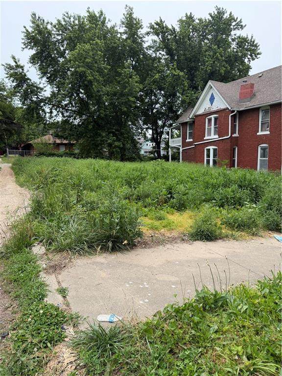 3216 Smart Avenue - Photo 1